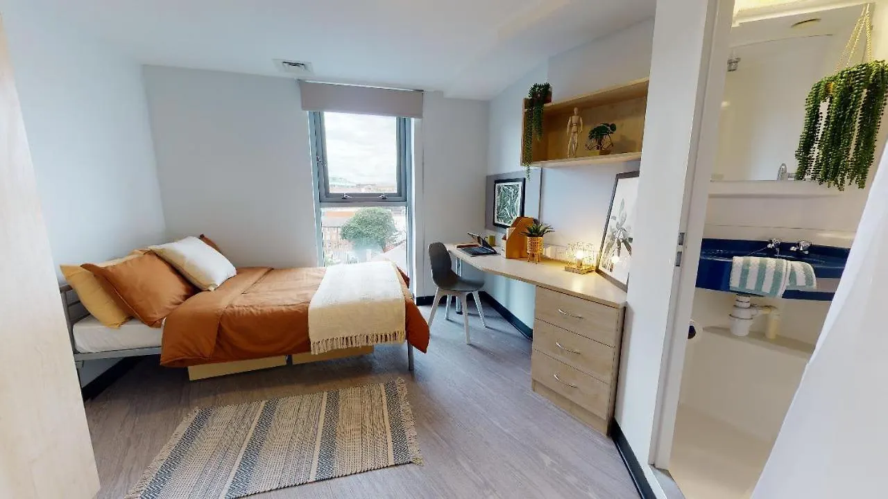 Nottingham Ensuite Oasis At Iq Exchange Apartment