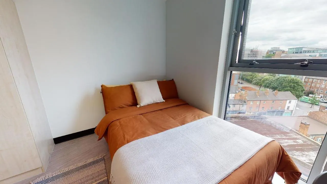 Nottingham Ensuite Oasis At Iq Exchange 0*,