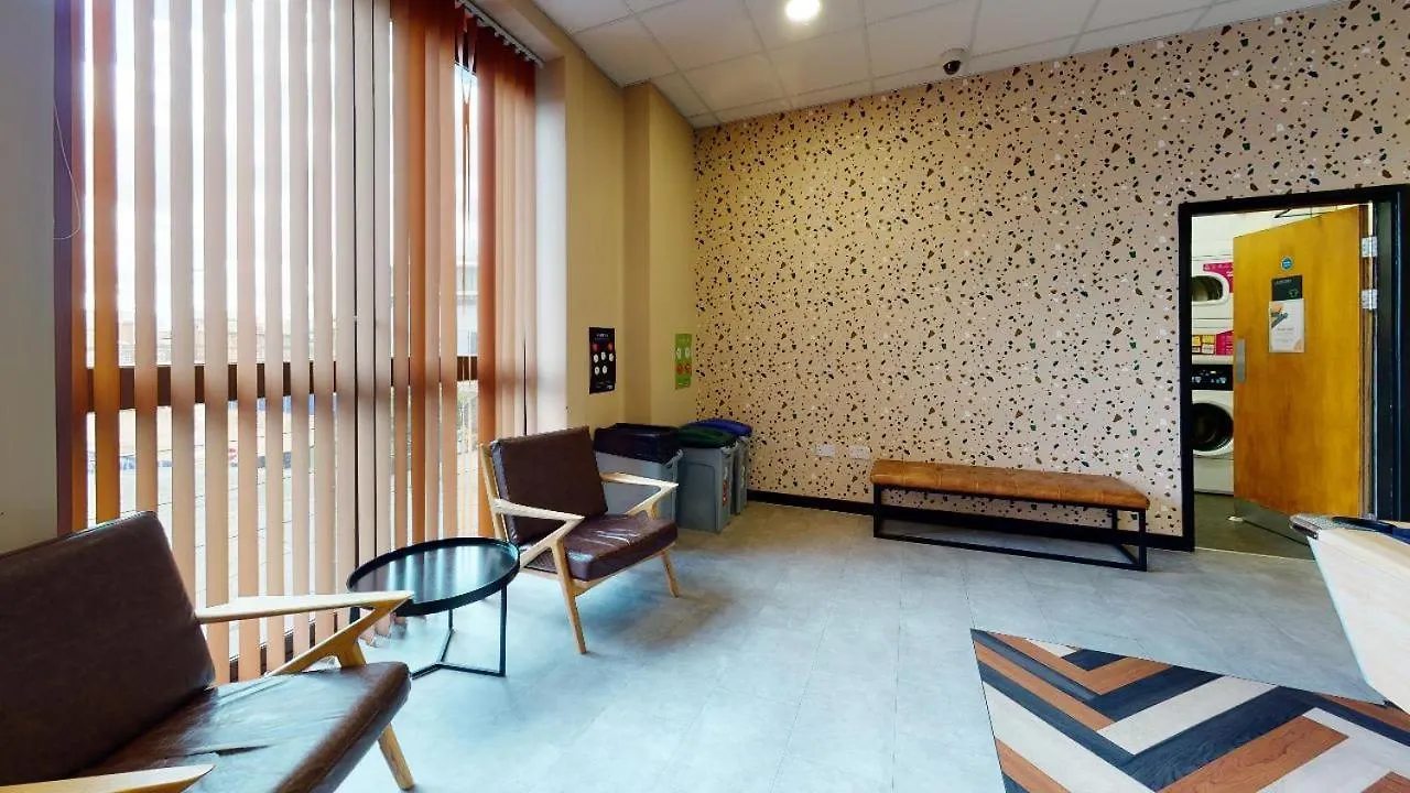 Nottingham Ensuite Oasis At Iq Exchange 0*,