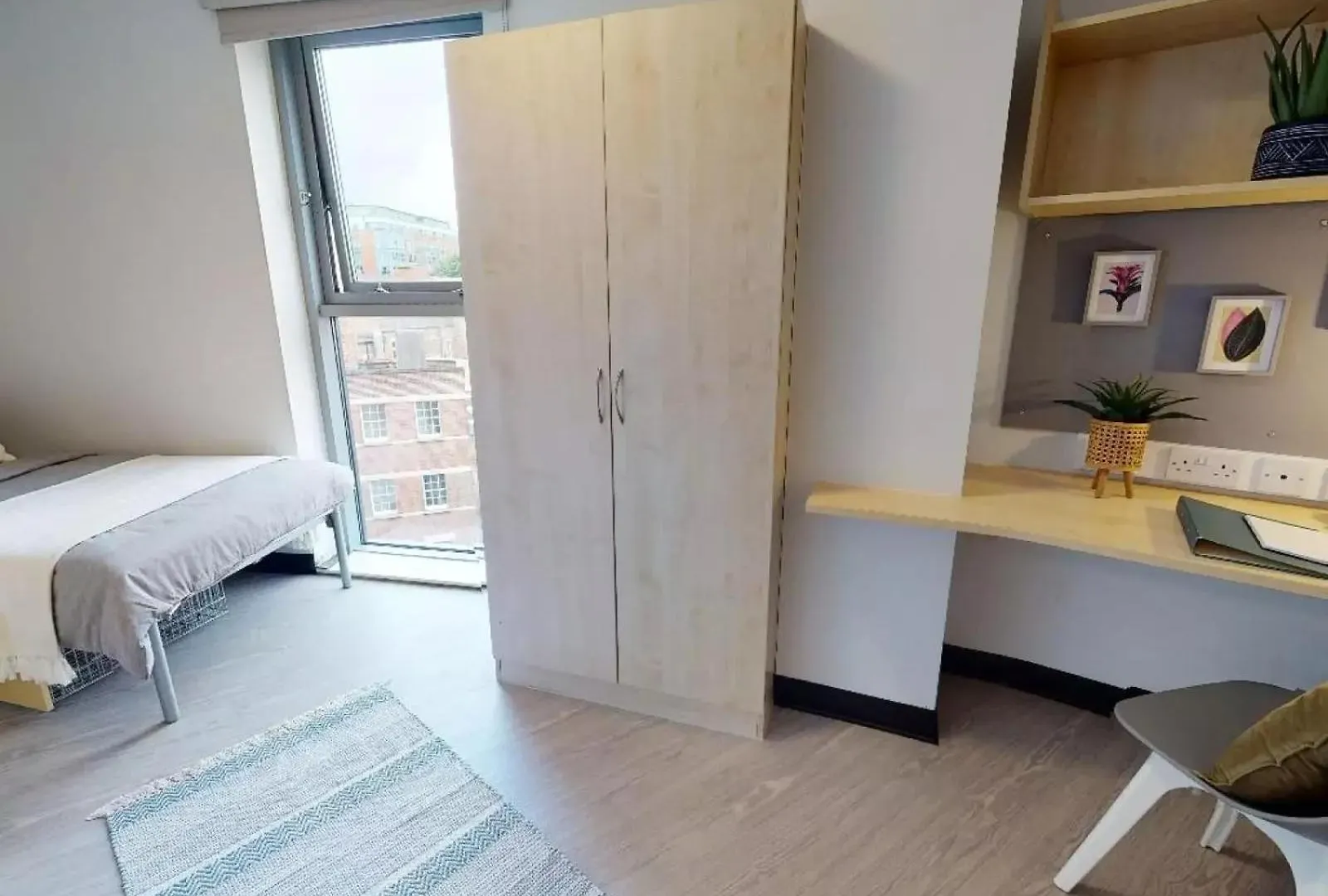 Nottingham Ensuite Oasis At Iq Exchange 0*,