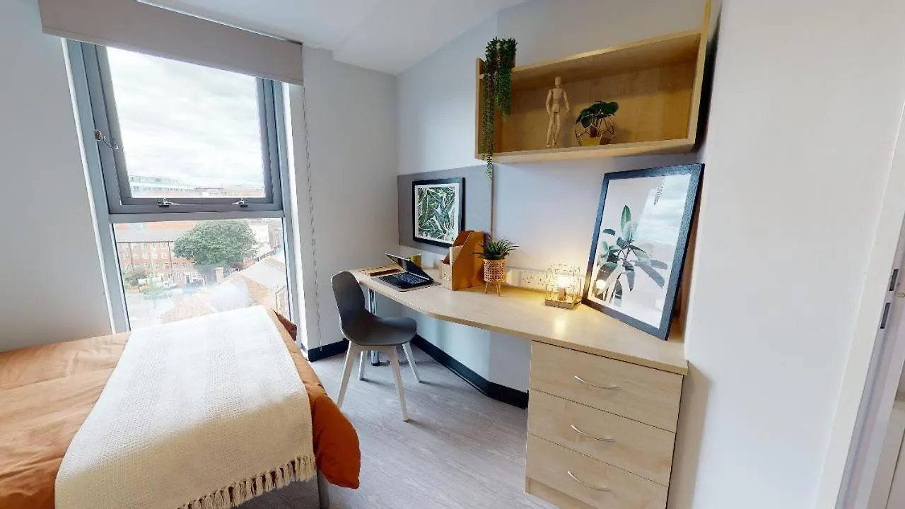 Apartment Nottingham Ensuite Oasis At Iq Exchange