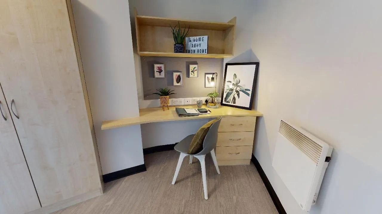 Nottingham Ensuite Oasis At Iq Exchange